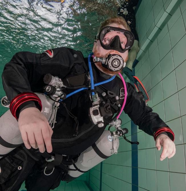 sidemount diving